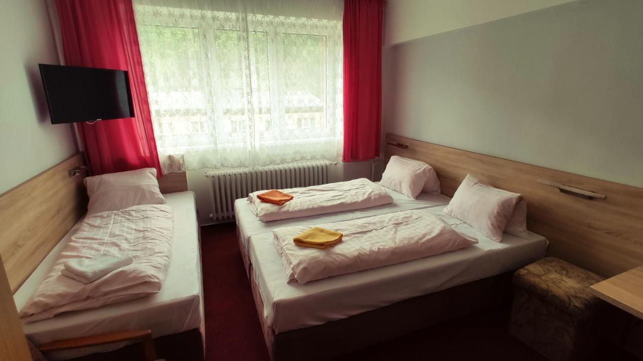 Hotel U Prehrady Morávka Esterno foto